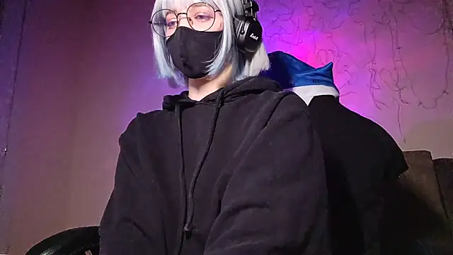 DanaWard online show from 10/23/25, 08:29