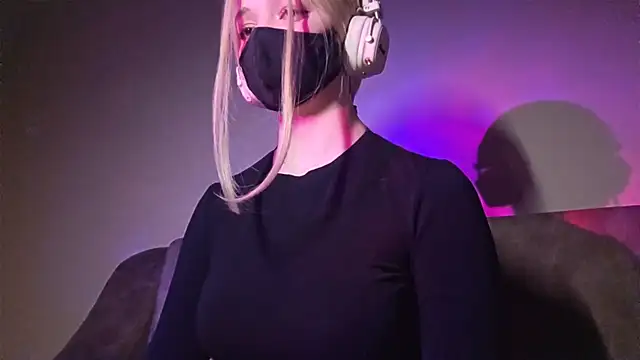 DanaWard online show from 04/03/26, 09:57