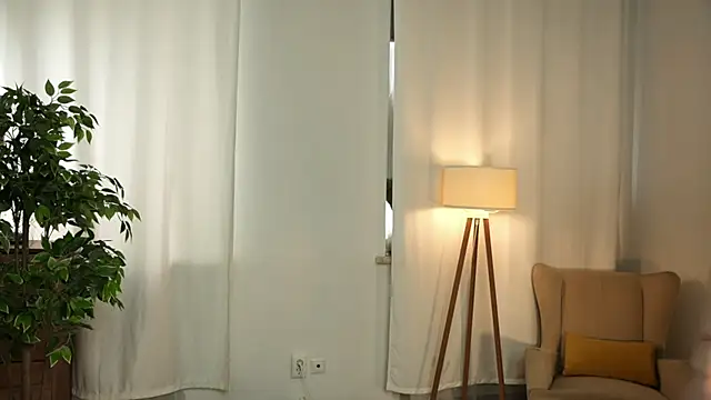 PrincessMononokee online show from 04/17/26, 07:11