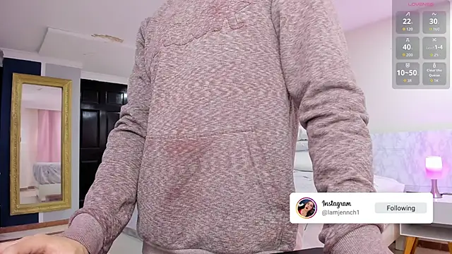 charolbruce 1 online show from 03/25/26, 12:00