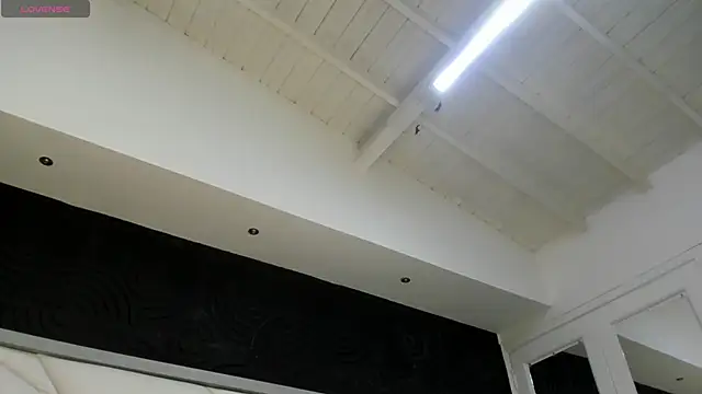 AbigailWilliams  online show from 09/17/25, 11:12