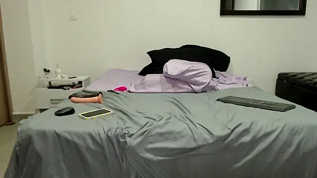 AnnieRoss69 online show from 12/06/24, 12:34