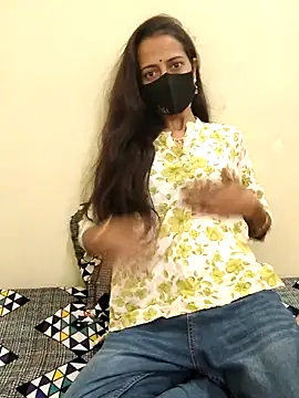 indian yourshreya69 online show from 10/17/25, 05:32