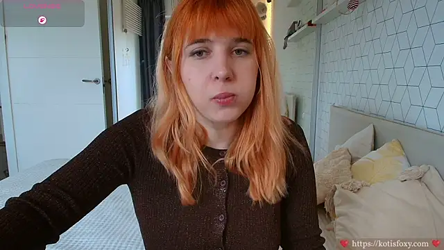 Kotis Foxy online show from 06/11/26, 08:45