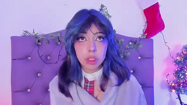 Nyx nayla online show from 12/17/24, 03:39