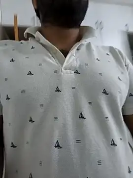 Snapshot of playboy_30 chatting on 10/29/25, 02:08 playboy 30 online show from 10/29/25, 02:08