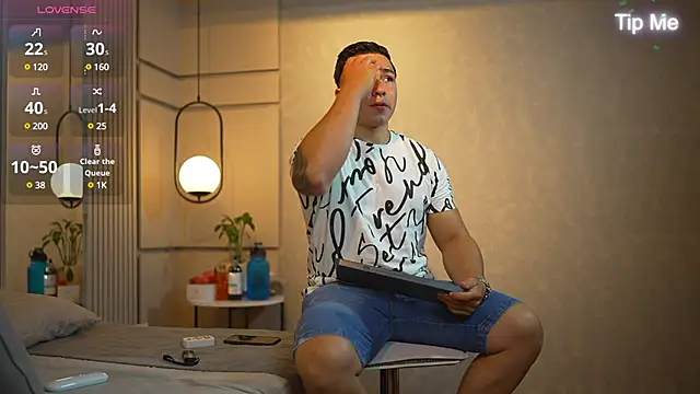 Ryan Hunt online show from 01/02/25, 02:35