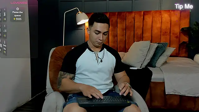 Ryan Hunt online show from 01/29/25, 12:56