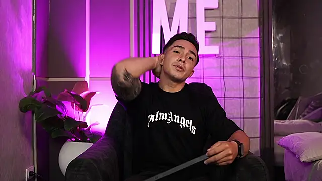 Ryan Hunt online show from 10/13/25, 07:47