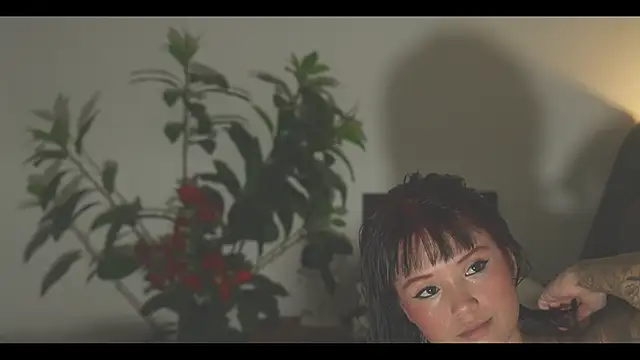 LorenRosse online show from 05/06/26, 11:54