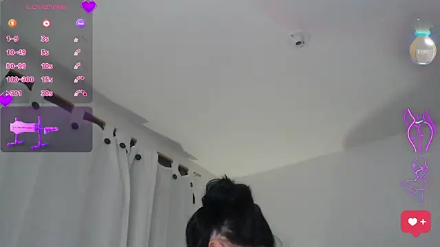 Snapshot of yeliana_sexxy chatting on 02/04/25, 07:51 yeliana sexxy online show from 02/04/25, 07:51