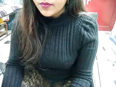 Snapshot of aarushi_sharmaa chatting on 02/13/25, 07:24 aarushi sharmaa online show from 02/13/25, 07:24