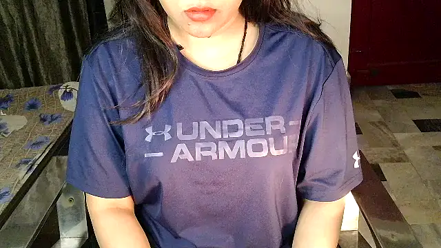 aarushi sharmaa online show from 12/18/25, 02:28