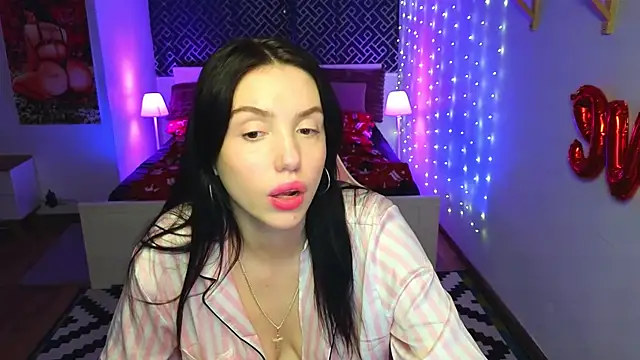 AliceSpark online show from 03/08/25, 08:35