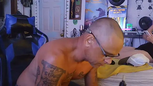 Buffshagswell online show from 07/12/26, 04:03