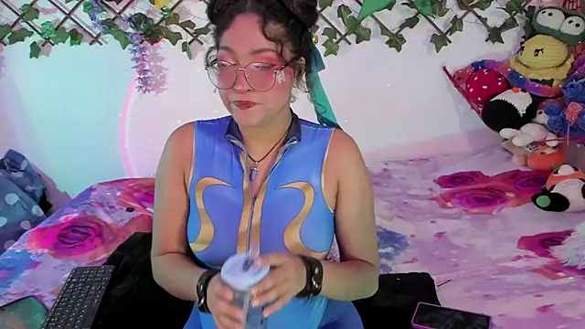 Snapshot of cutepie_uwu_ chatting on 01/15/25, 08:05 cutepie uwu online show from 01/15/25, 08:05