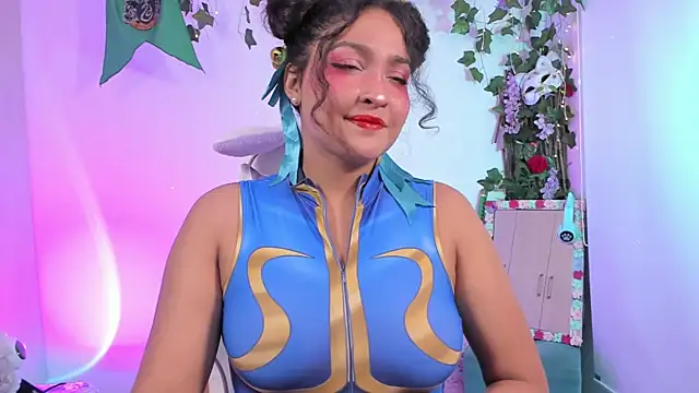 Snapshot of cutepie_uwu_ chatting on 02/19/25, 02:55 cutepie uwu online show from 02/19/25, 02:55