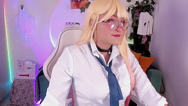 Snapshot of cutepie_uwu_ chatting on 10/16/25, 11:17 cutepie uwu online show from 10/16/25, 11:17