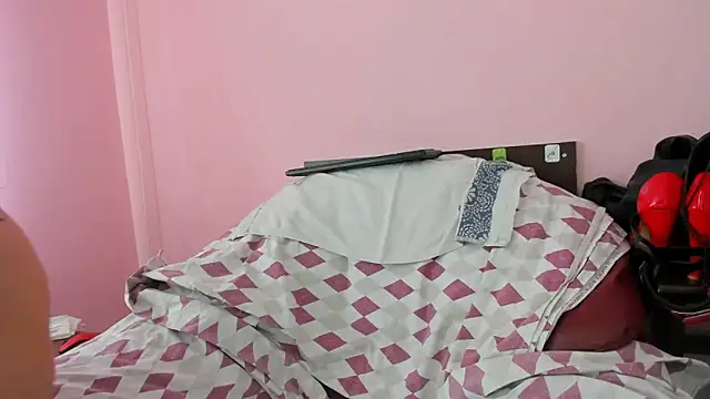 Snapshot of HotSweetAngel chatting on 09/09/25, 06:46 HotSweetAngel online show from 09/09/25, 06:46