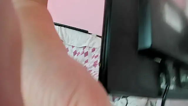 Snapshot of HotSweetAngel chatting on 09/28/25, 07:03 HotSweetAngel online show from 09/28/25, 07:03