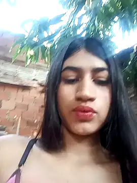 Julix A online show from 01/12/25, 08:03