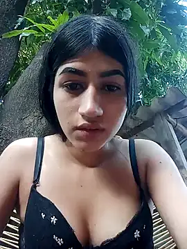 Julix A online show from 01/19/25, 03:21