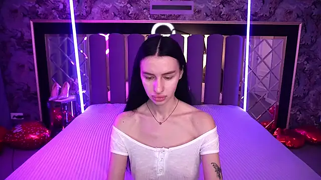 Snow WhiteeeX online show from 02/16/26, 06:42