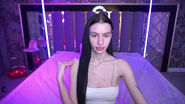 Snow WhiteeeX online show from 04/09/26, 06:19