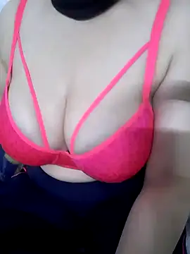 Snapshot of Ghazal_Arab21 chatting on 03/22/25, 10:15 Ghazal Arab21 online show from 03/22/25, 10:15