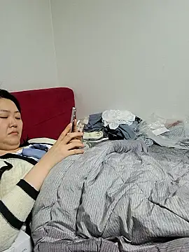 rami0428 online show from 03/18/26, 06:16