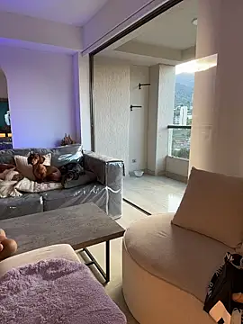 Lanataylor- online show from 04/17/26, 10:46