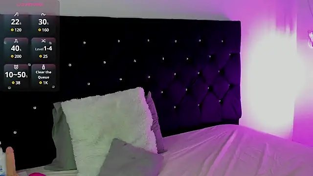 Natasha by online show from 01/23/25, 05:42