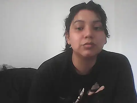 Snapshot of vanesa457 chatting on 11/27/25, 07:27 vanesa457 online show from 11/27/25, 07:27