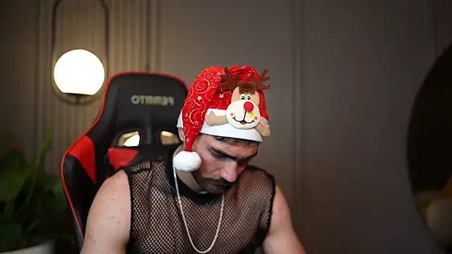 Austin bolt online show from 12/19/24, 02:34