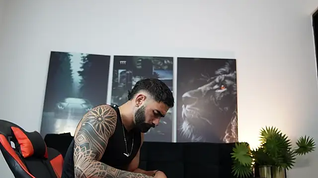 Austin bolt online show from 09/21/25, 01:29