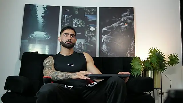 Austin bolt online show from 09/27/25, 02:05