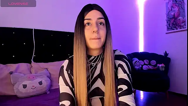 Alice woodville online show from 12/01/24, 06:52