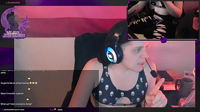 Snapshot of Rae-Suon chatting on 02/19/25, 12:14 Rae-Suon online show from 02/19/25, 12:14