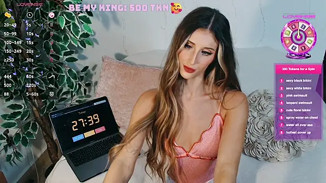 Snapshot of Angel-Ava chatting on 10/07/25, 04:53 Angel-Ava online show from 10/07/25, 04:53