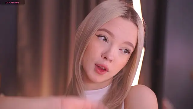  AlinaBailey online show from 01/18/26, 07:34