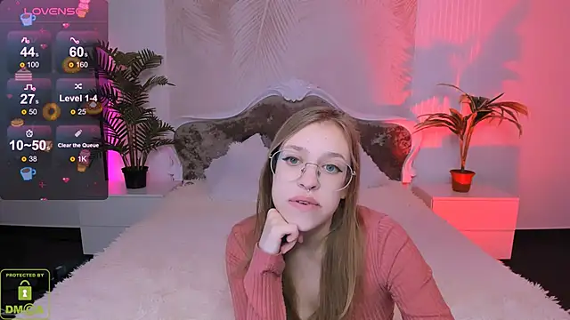 Snapshot of LayriantaVee chatting on 01/25/25, 07:06 LayriantaVee online show from 01/25/25, 07:06