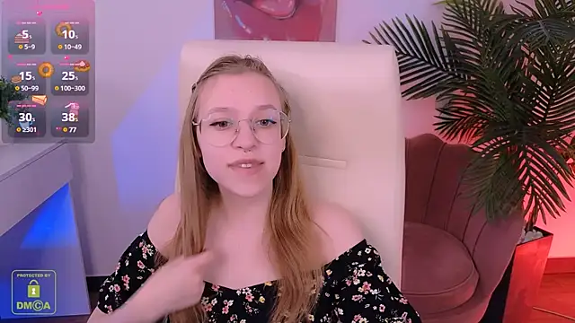 Snapshot of LayriantaVee chatting on 03/14/25, 07:15 LayriantaVee online show from 03/14/25, 07:15