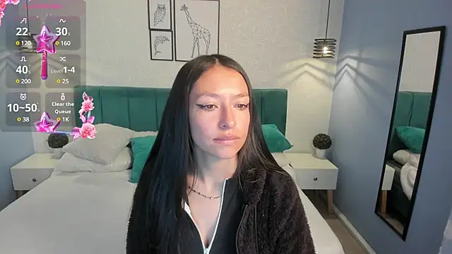 Snapshot of Scarlett__bell chatting on 02/10/25, 12:39 Scarlett bell online show from 02/10/25, 12:39