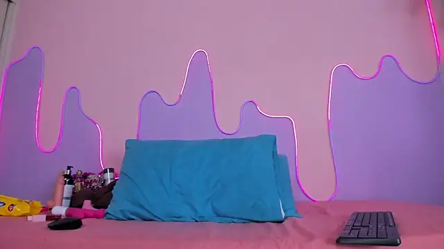 Mingie Rouse online show from 03/05/26, 03:02