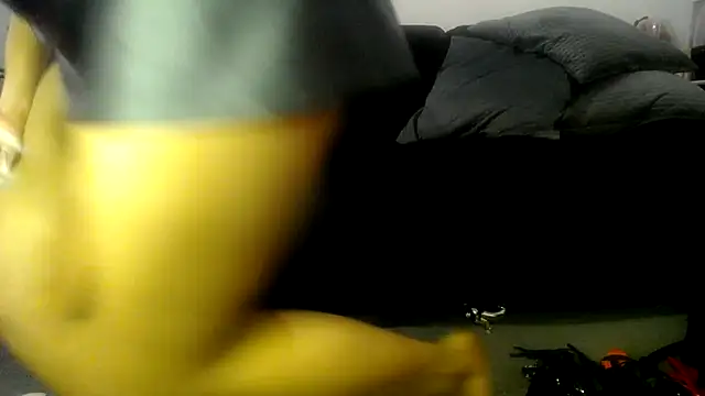 Niquitasparkles online show from 02/05/25, 02:59