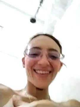 Snapshot of Dani_pegin chatting on 01/11/25, 09:57 Dani pegin online show from 01/11/25, 09:57