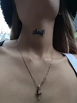 Snapshot of Dani_pegin chatting on 12/13/25, 07:53 Dani pegin online show from 12/13/25, 07:53