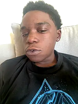 Snapshot of TransboyJay chatting on 12/05/24, 08:00 TransboyJay online show from 12/05/24, 08:00