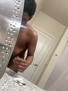 Snapshot of TransboyJay chatting on 02/06/25, 06:40 TransboyJay online show from 02/06/25, 06:40