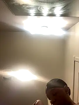 Snapshot of TransboyJay chatting on 09/15/25, 06:19 TransboyJay online show from 09/15/25, 06:19